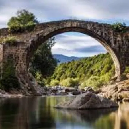 度假居 Casita Con Encanto En La Sierra De Gredos, *