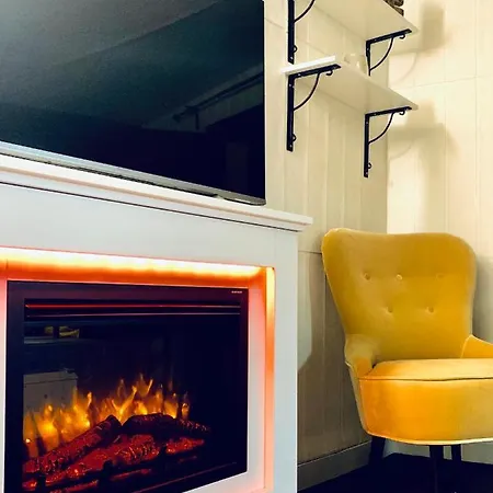 Casita Con Encanto En La Sierra De Gredos, 度假居 坎德莱达