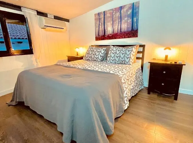 Casita Con Encanto En La Sierra De Gredos, *